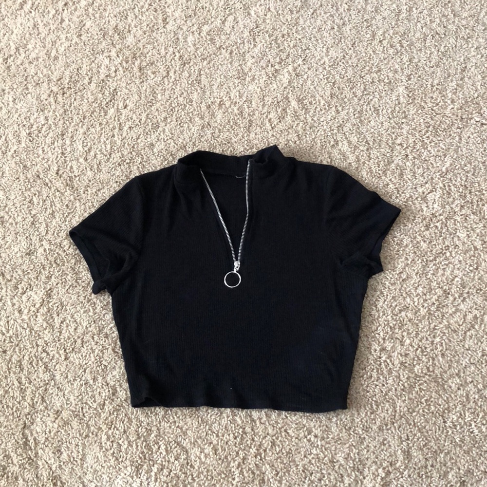 Brandy Melville mockneck